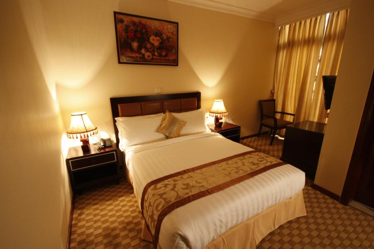 Caravan Hotel Addis Exterior photo